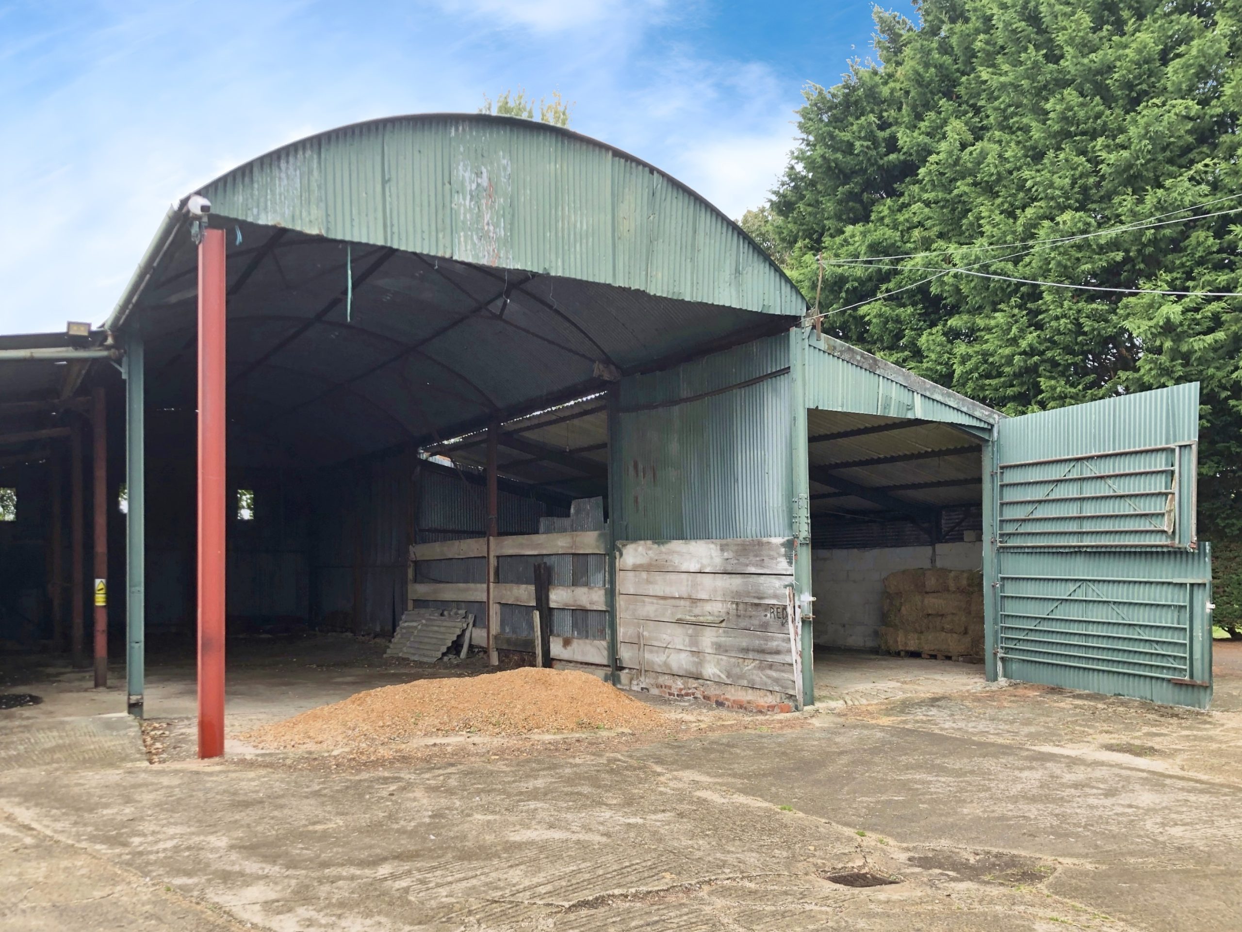 Barn Conv-Barn B-BEFORE